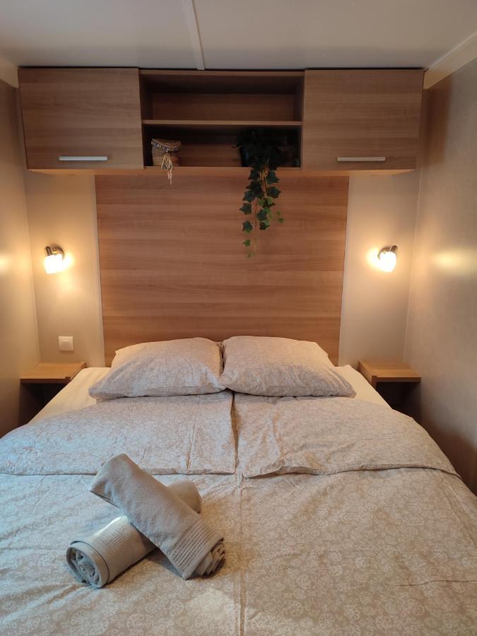 Mobil-Home Climatise 6 Pers En Ardeche Orgnac-lʼAven Exteriör bild